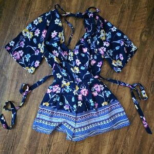 NWT Romper Tie Waist Francesca's XXS Navy Blue Floral Pink and Yellow